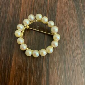 Trifari Vintage Pearl Circle Wreath Brooch Gold Filled
